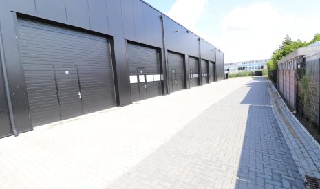 Te Huur: Foto Bedrijfsruimte aan de Vaartweg 60-24 in Lelystad