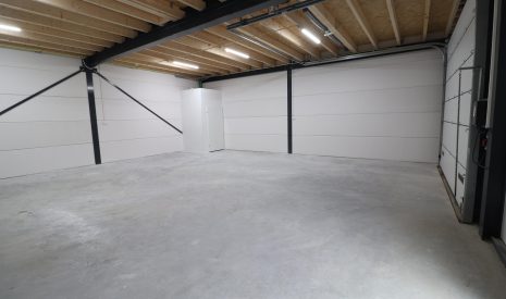 Te Koop: Foto Bedrijfsruimte aan de Werfweg 1-35 in Lelystad
