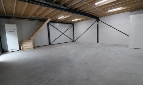Te Koop: Foto Bedrijfsruimte aan de Werfweg 1-35 in Lelystad