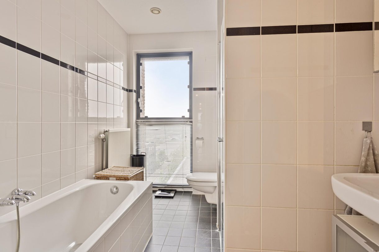 Te koop: Foto Appartement aan de Stationsplein 94 in Lelystad