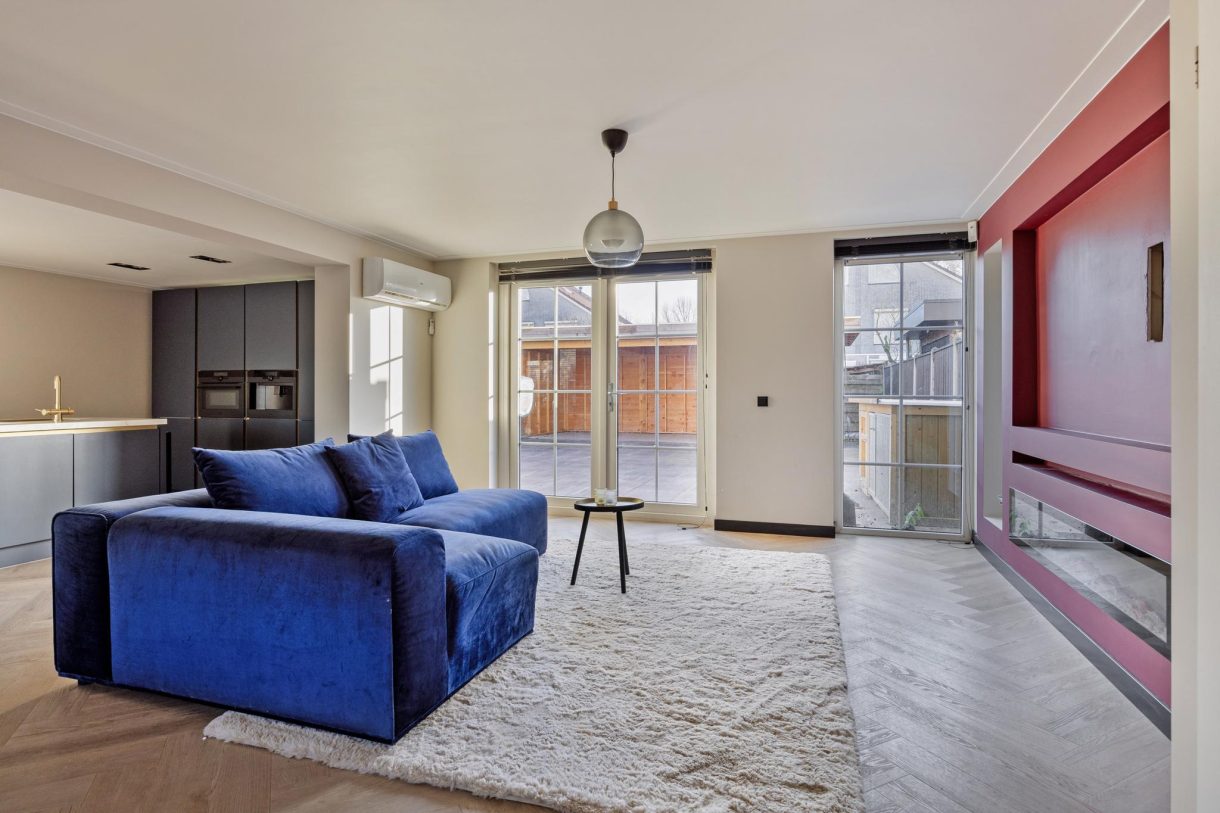 Te koop: Foto Woonhuis aan de Sneekermeerstraat 15 in Lelystad