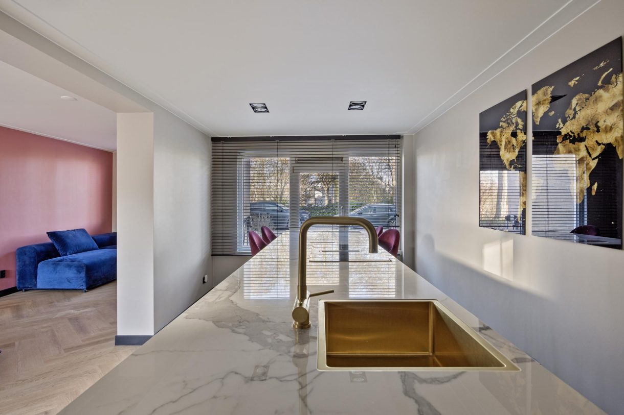 Te koop: Foto Woonhuis aan de Sneekermeerstraat 15 in Lelystad