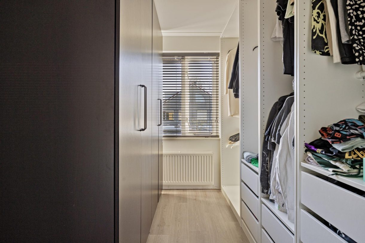 Te koop: Foto Woonhuis aan de Sneekermeerstraat 15 in Lelystad