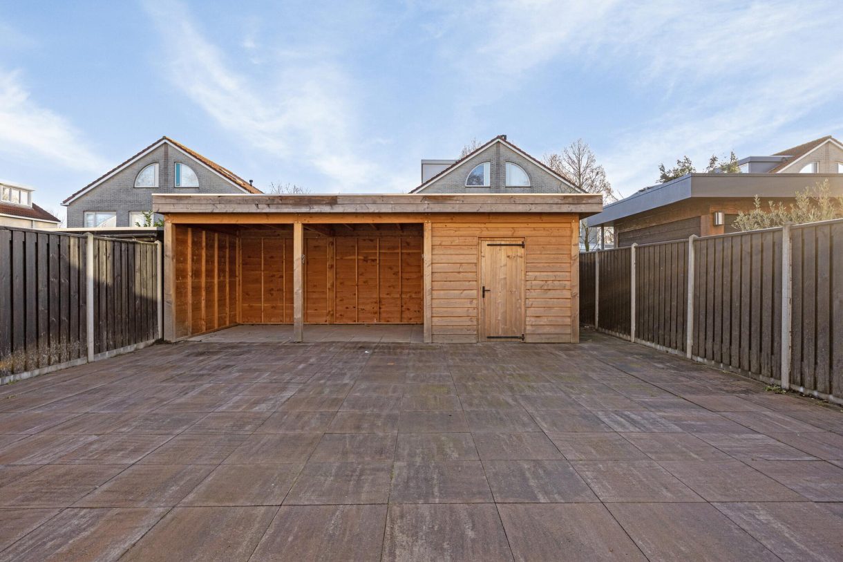 Te koop: Foto Woonhuis aan de Sneekermeerstraat 15 in Lelystad