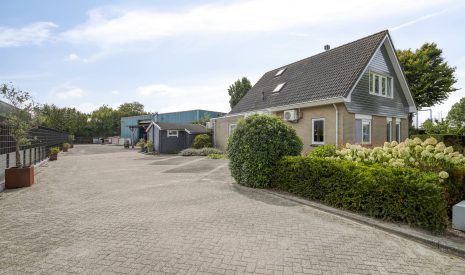 Hoofdfoto van Lelystad Kolkweg 49-47