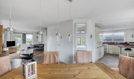 Te koop: Foto Woonhuis aan de Kolkweg 49-47 in Lelystad